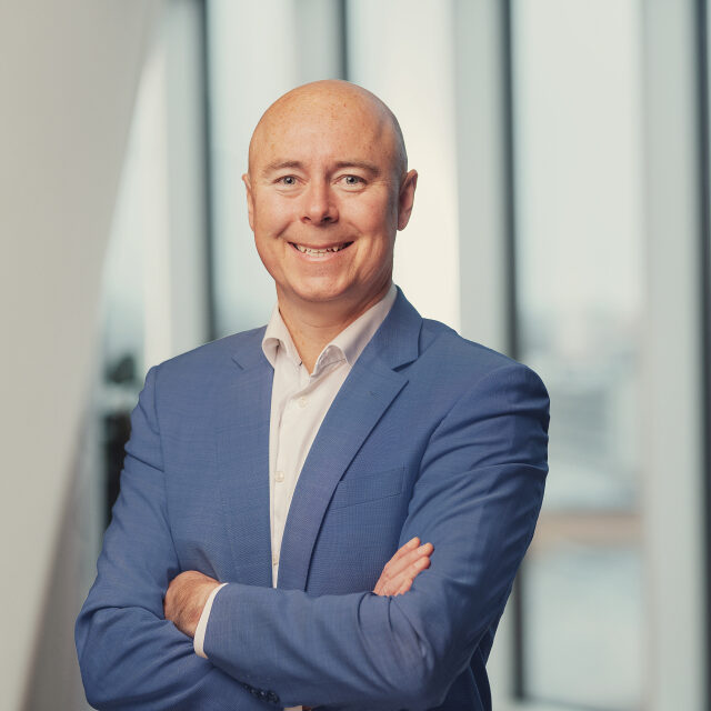 ed240fa0-b6fe-4efc-a95a-5a7dce2dd124-aspect-ratio-1-1